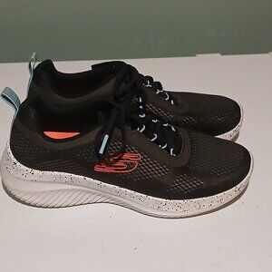 Skechers Memory Foam AIr-Cooled Size 6.5M Sneakers